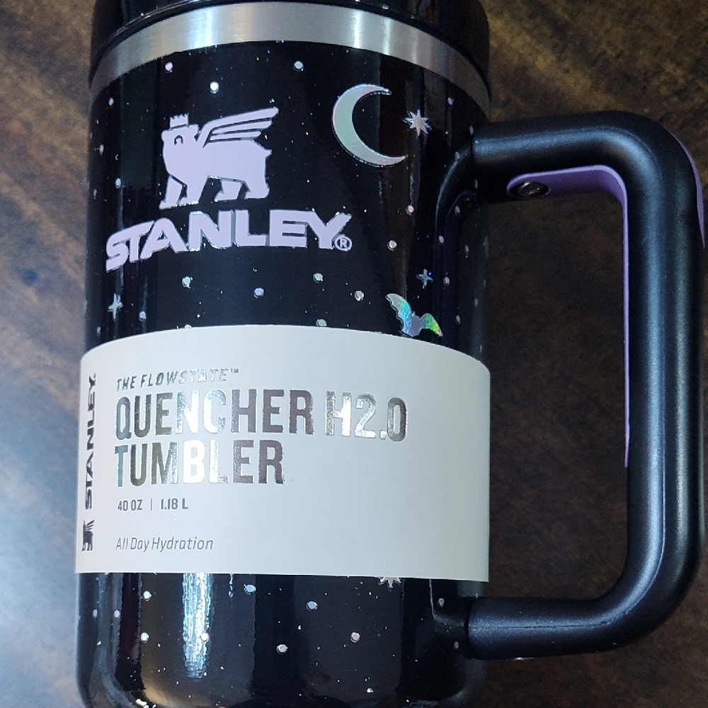 Stanley Spell Cast Quencher H2.0 Tumbler with Handle - Picture 2 of 7